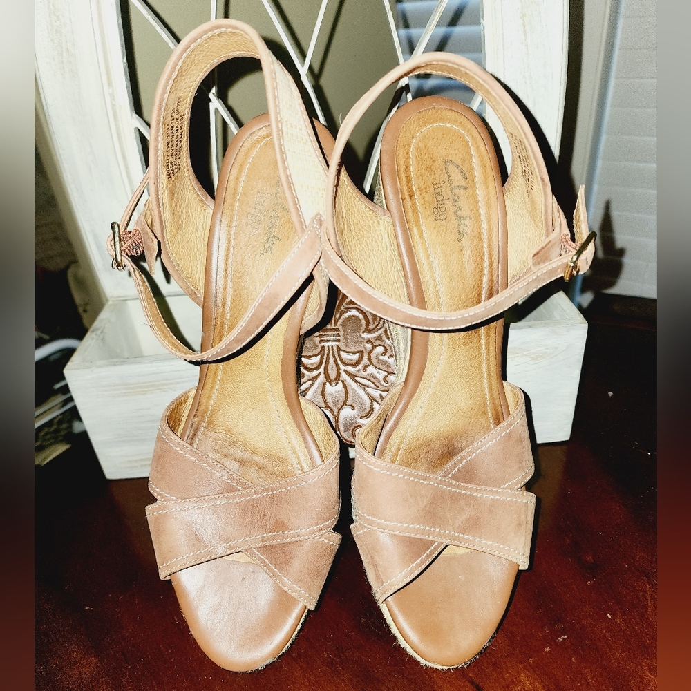 Clarks Wedge Platform Sandal Shoes, sz 12